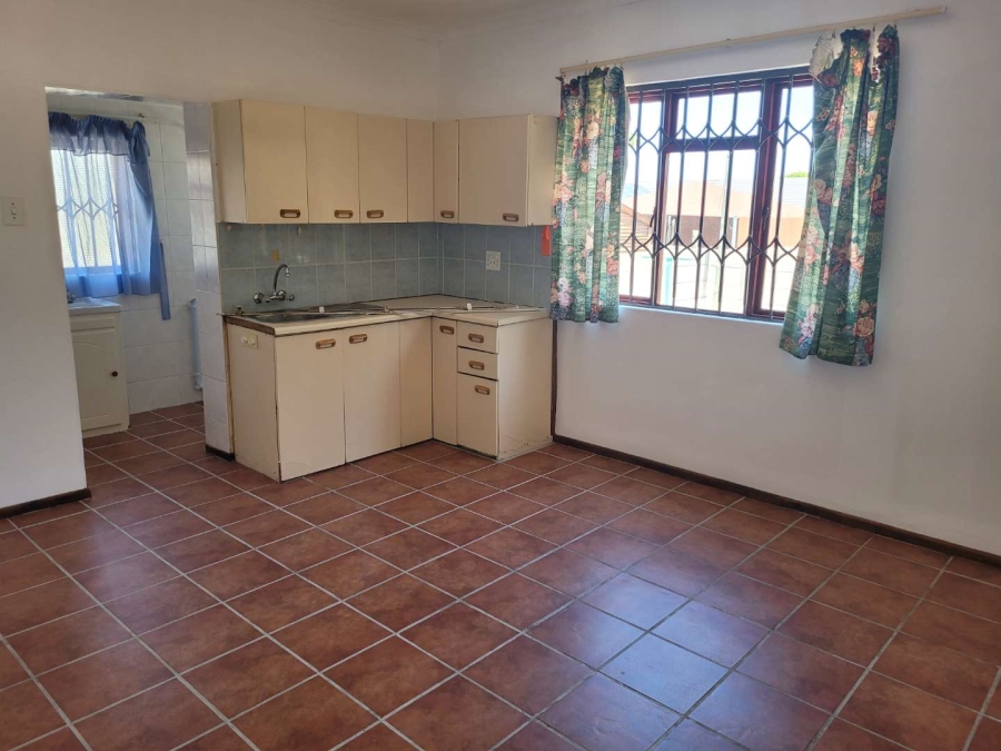 4 Bedroom Property for Sale in Bothasig Western Cape